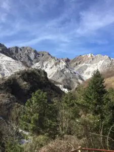 come visitare le cave di Carrara, vista panoramica sulle cave