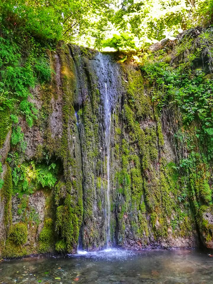 Cascata del Traaton, foto scattata in estate