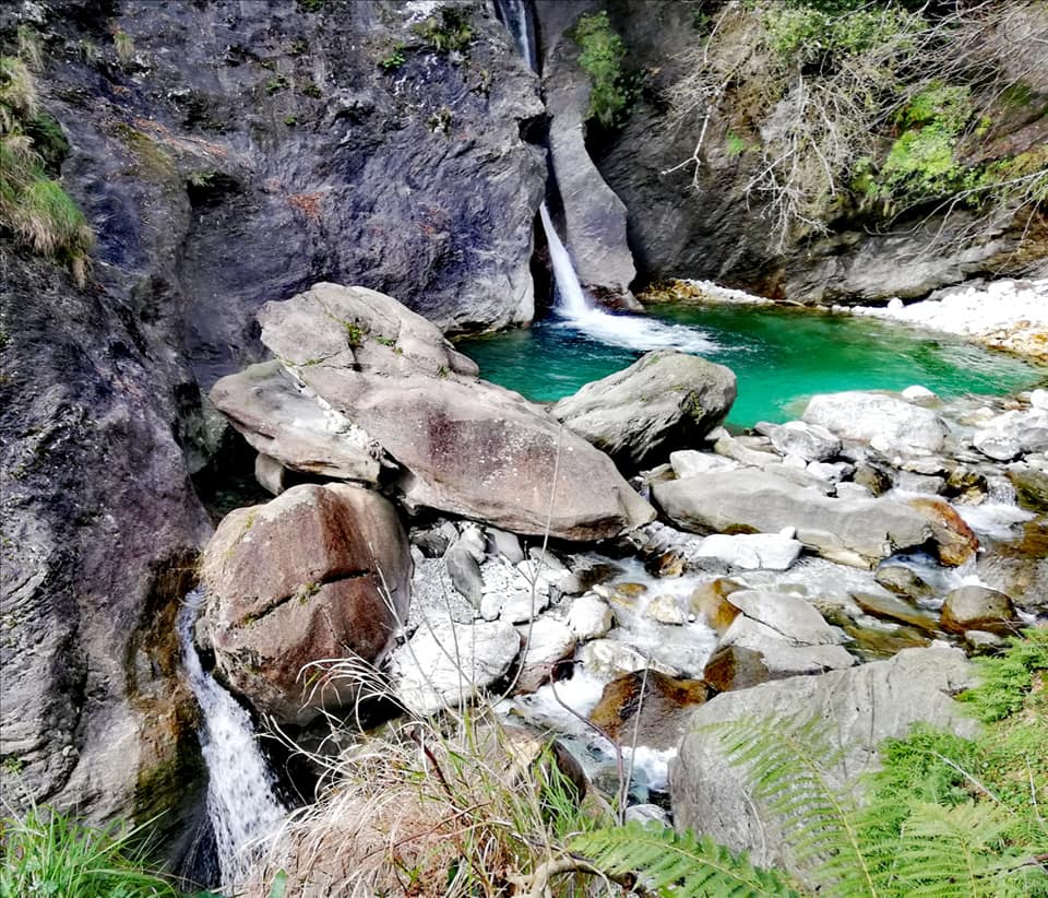 Cascate di Malbacco, Pozzo della Madonna e cascata