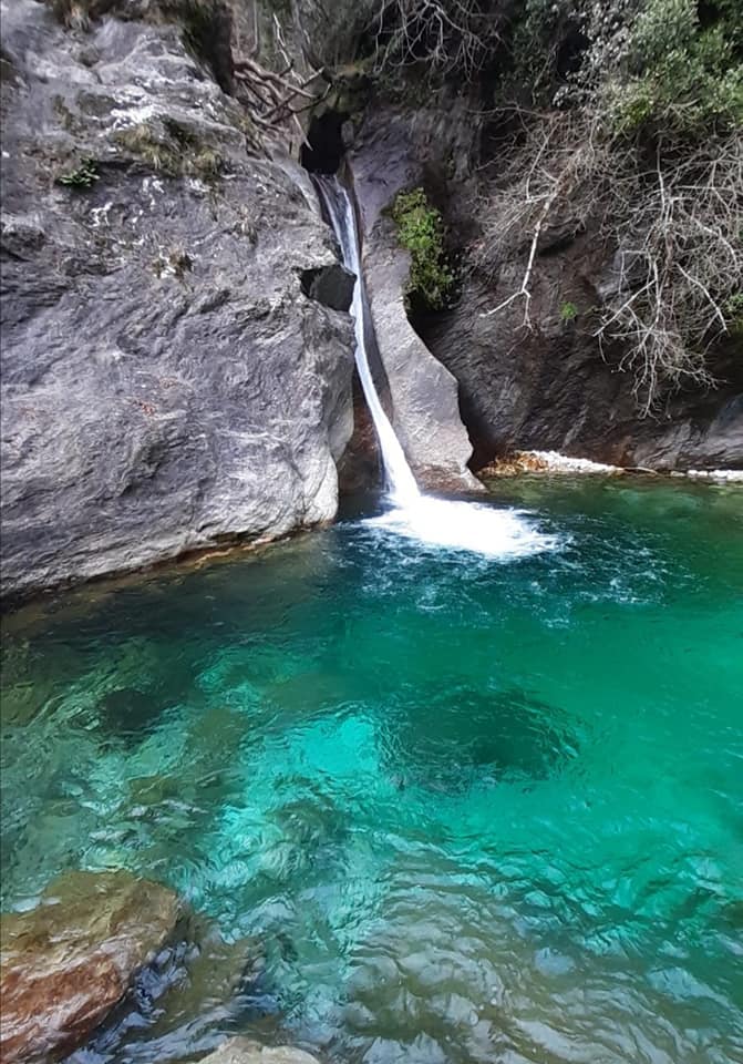 lo spettacolare scivolo naturale delle cascate di Malbacco