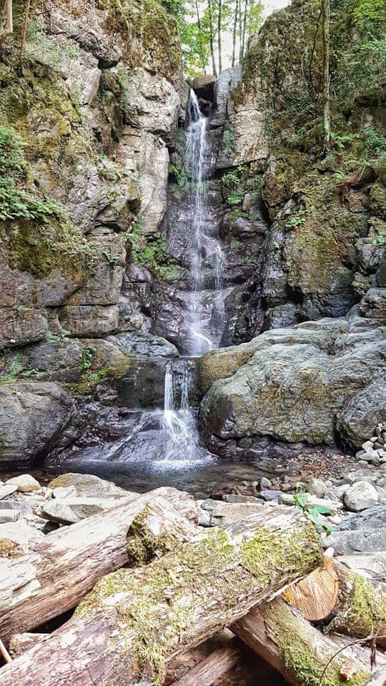 cascata di Parana, Lunigiana