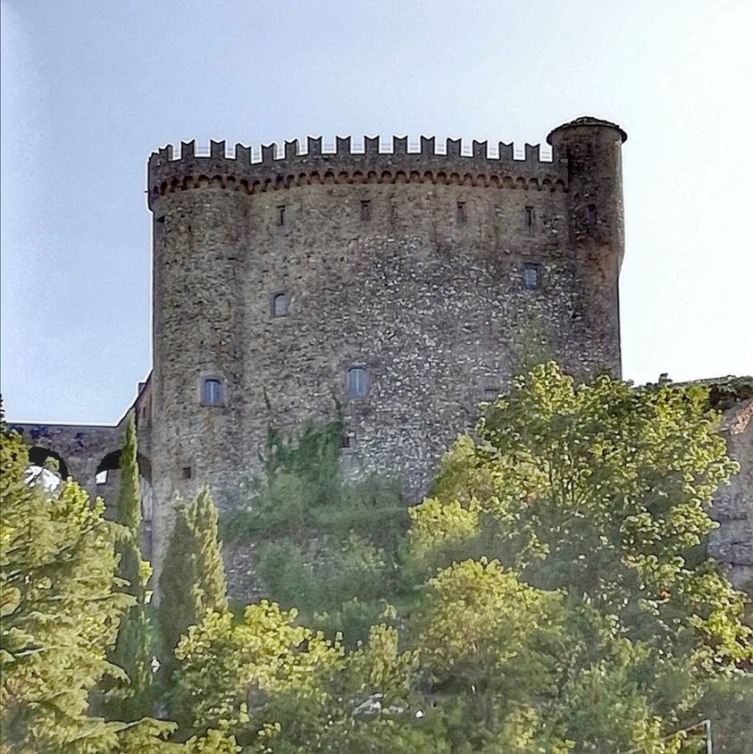 Hotel infestati da fantasmi, Castello di Fosdinovo Massa Carrara