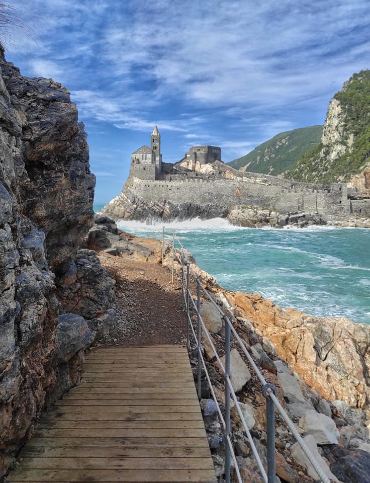 Trekking isola Palmaria, primo tratto giro isola ( senso antiorario)