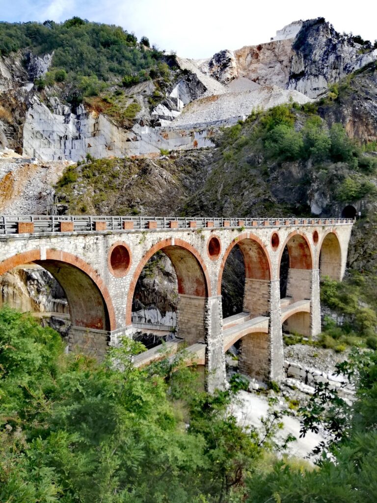 Cosa vedere in Toscana, le cave di Carrara