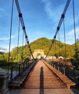 Ponte delle Catene. provincia di Lucca