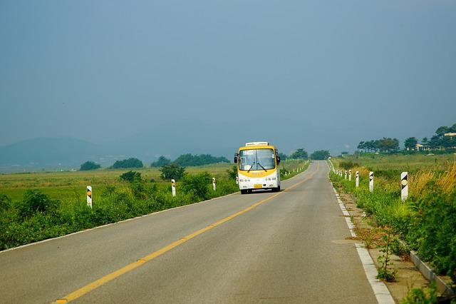 Viaggi on the road in bus