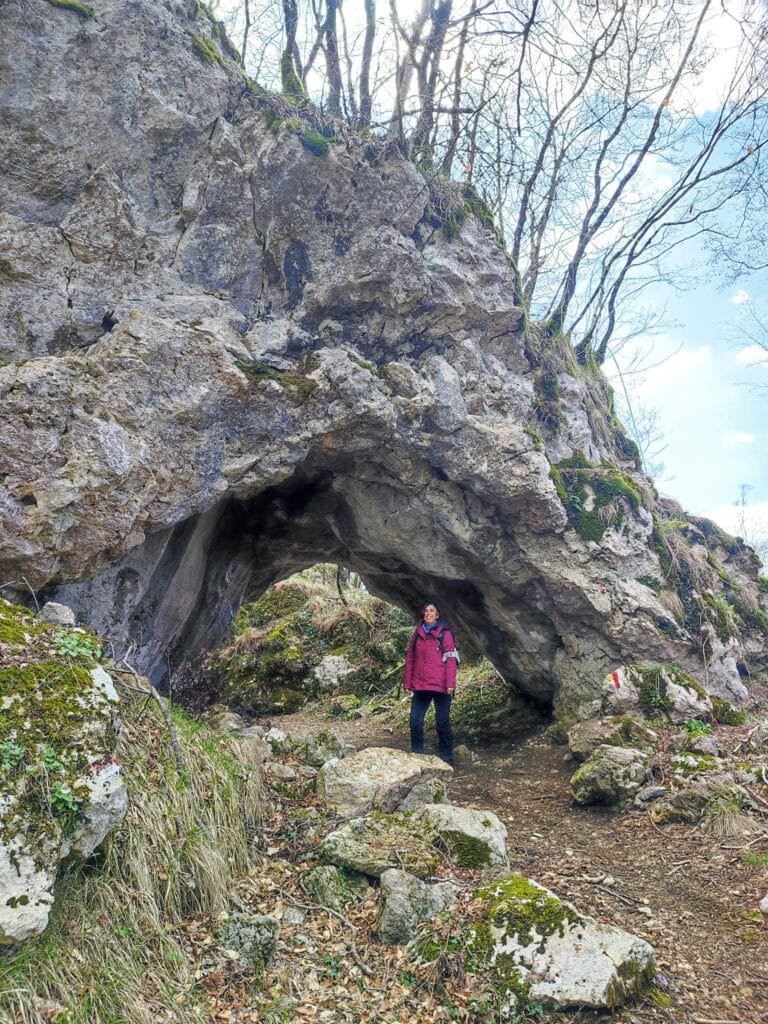 Arco di roccia sul sentiero 185