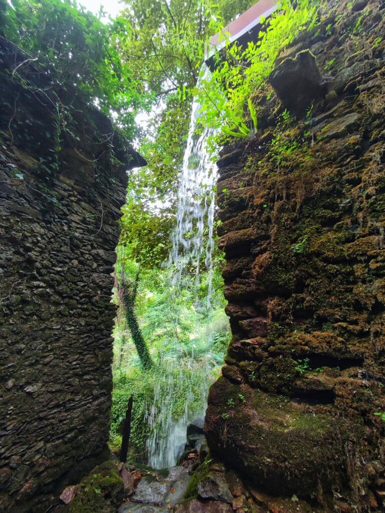 Miniere di Calcaferro, cascata