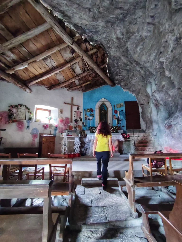 Io all'interno dell'eremo di San Viviano