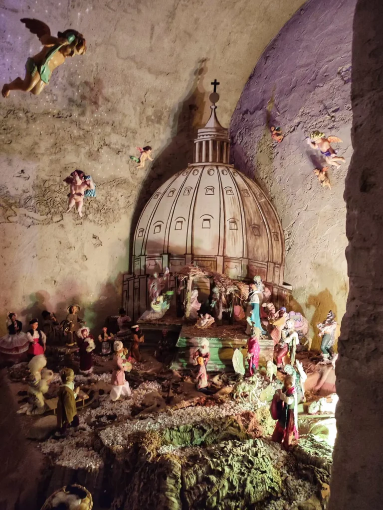 Presepe di Calci, il presepe più piccolo