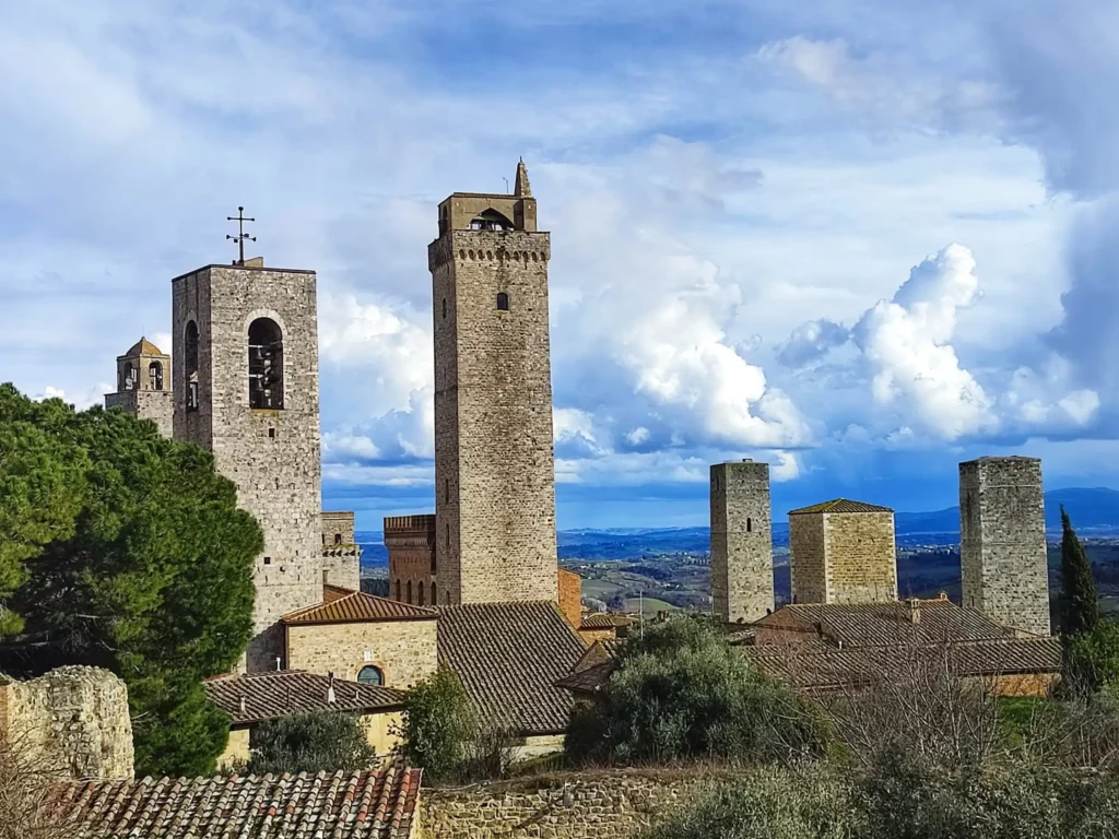 Le torri viste dalla rocca di Montestaffoli